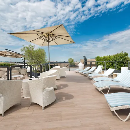 Hotel Db Verona Airport Congress & 4*