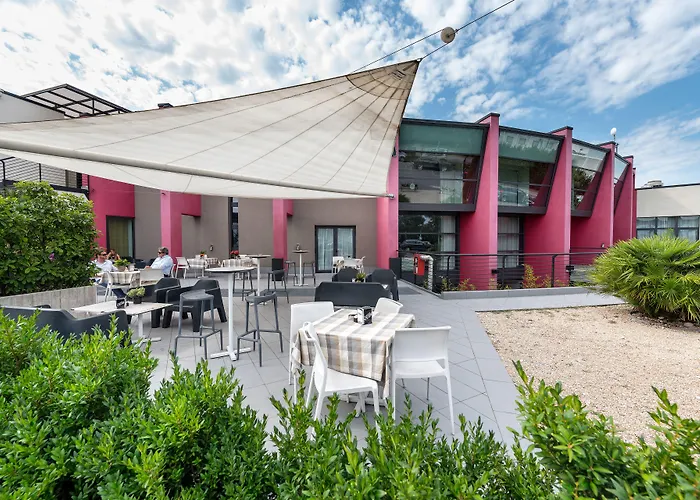 酒店 Db Verona Airport Congress & 4*